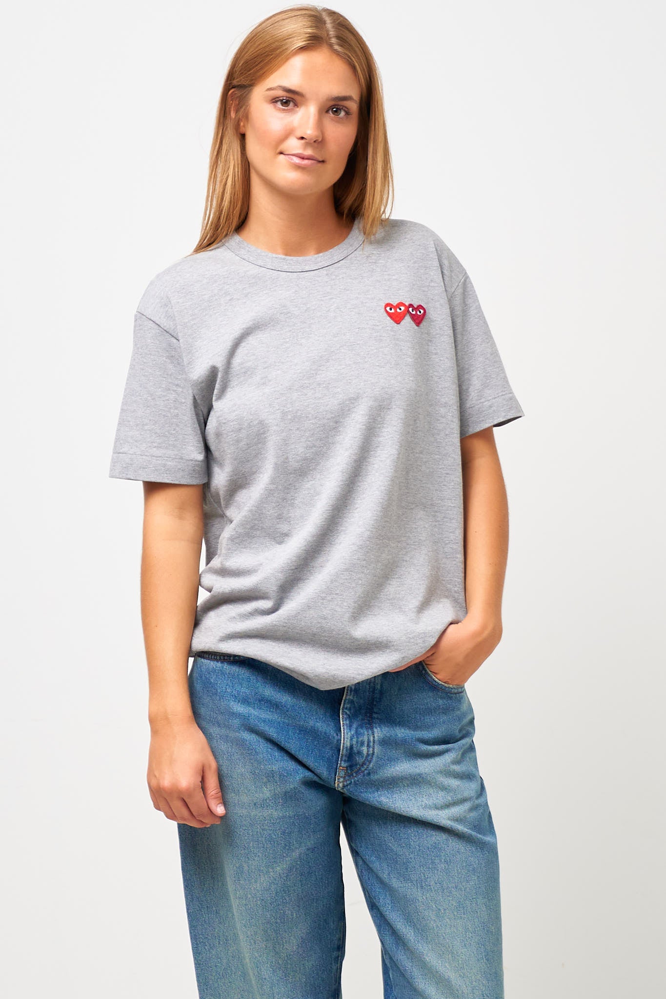 Comme des Garçons Play Double Heart T-shirt Grey – STRØM