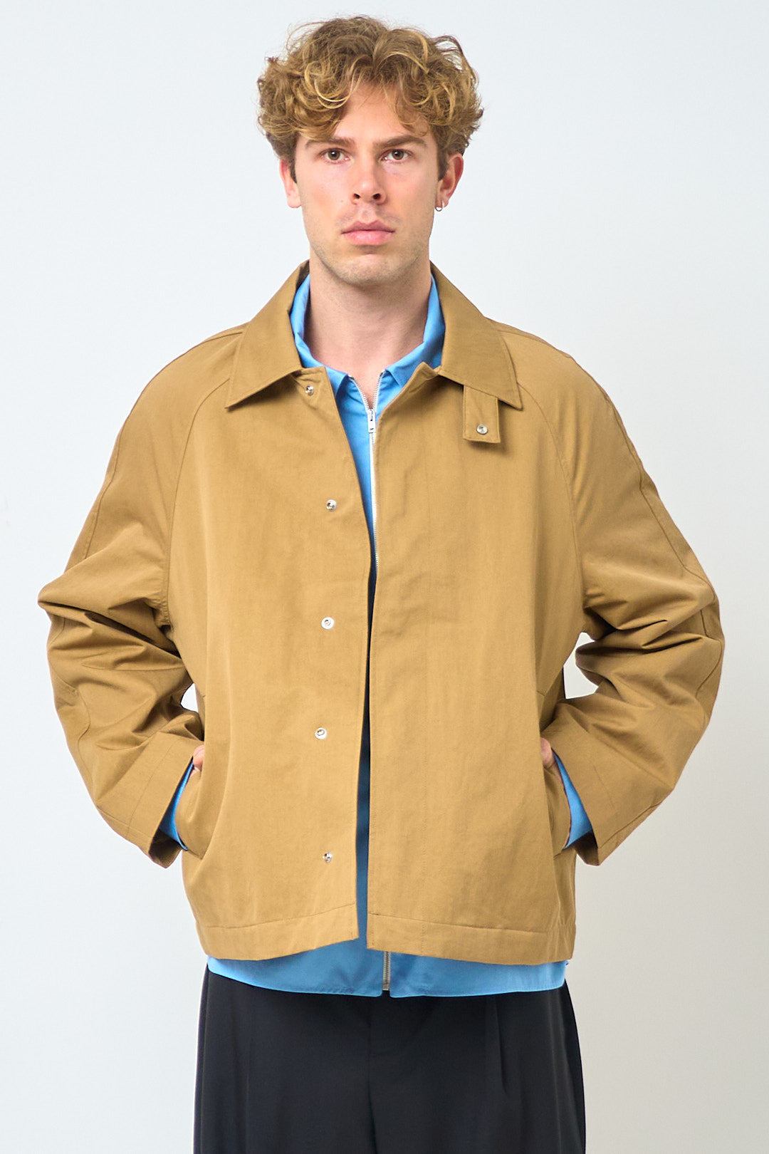 Sunflower - Short Raglan Coat Dark Sand – STRØM