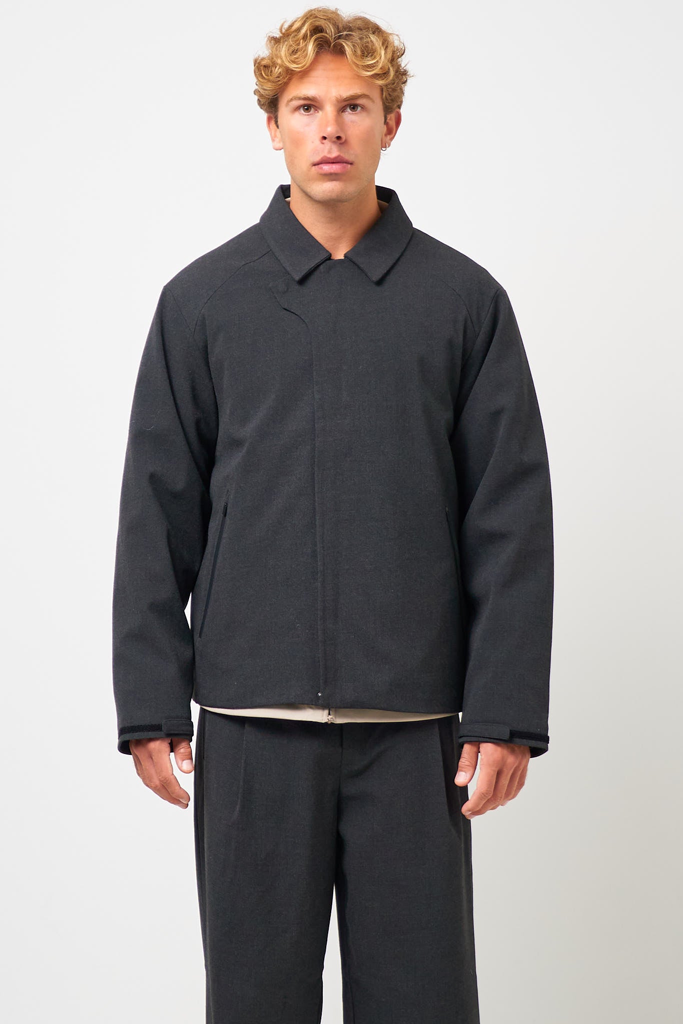 khakipoint アウター charcoal Hiking Patrol - Waypoint Texture Jacket Dark Grey – STRØM