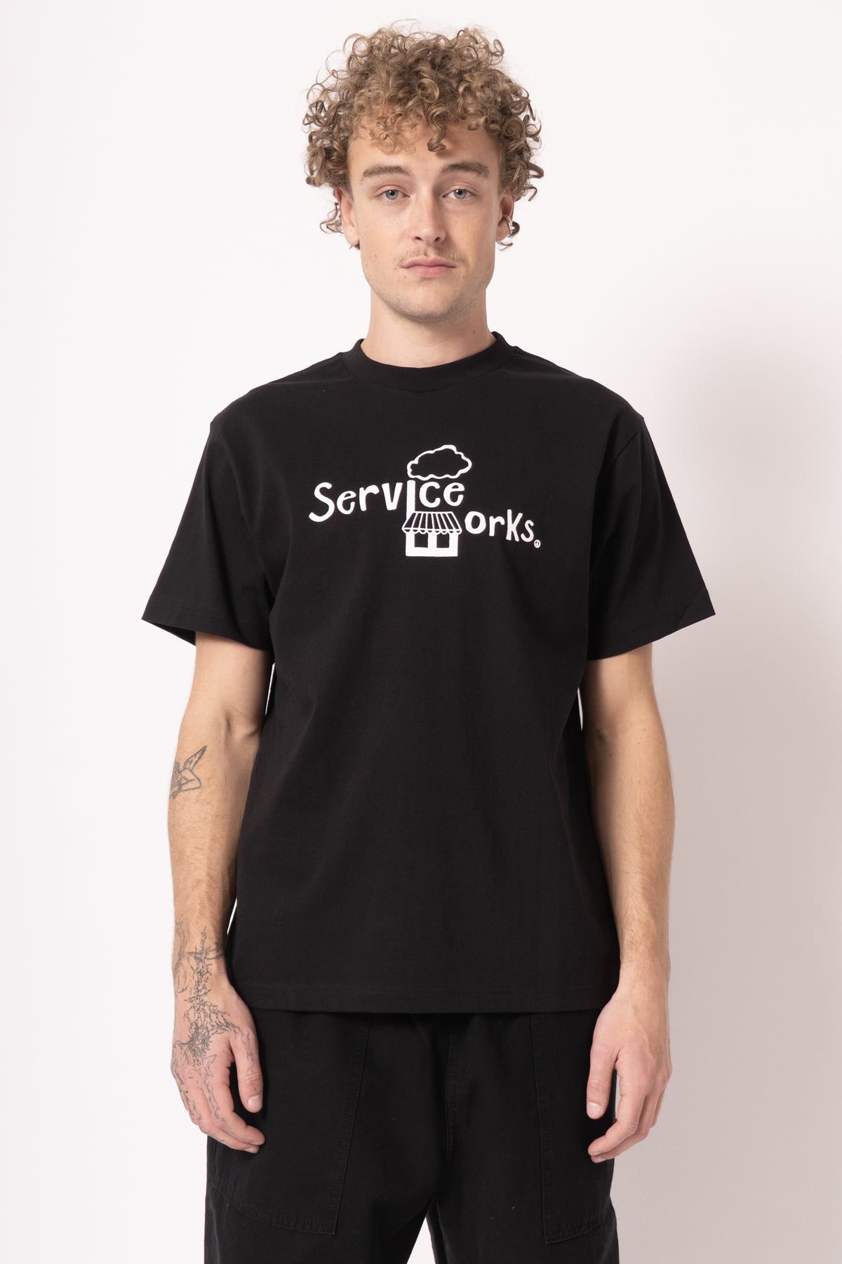 Kiosk Tee Black