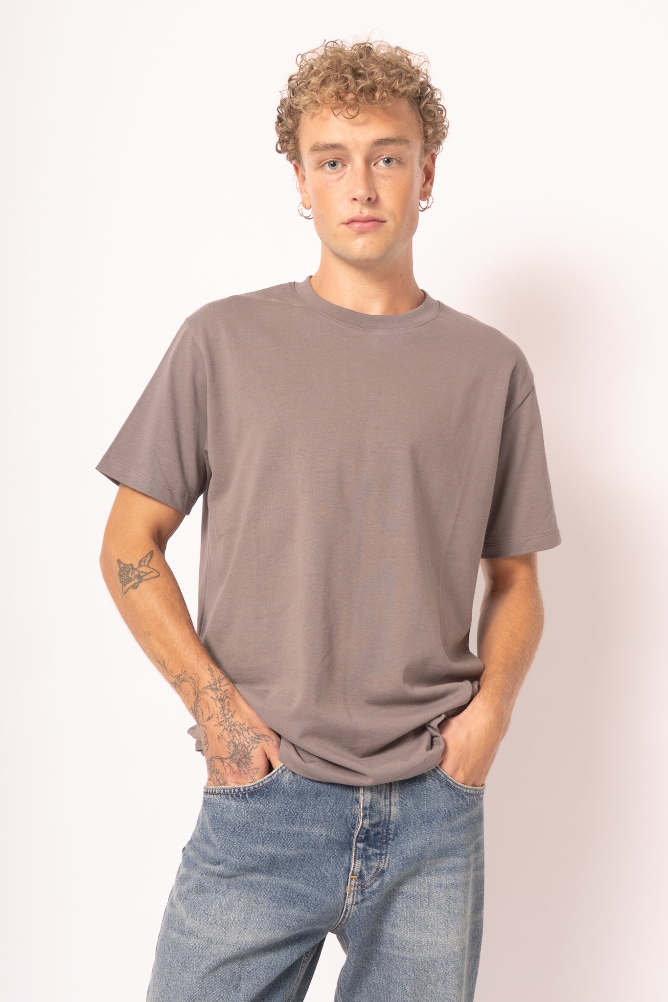 Nicholasst T-Shirt Grey
