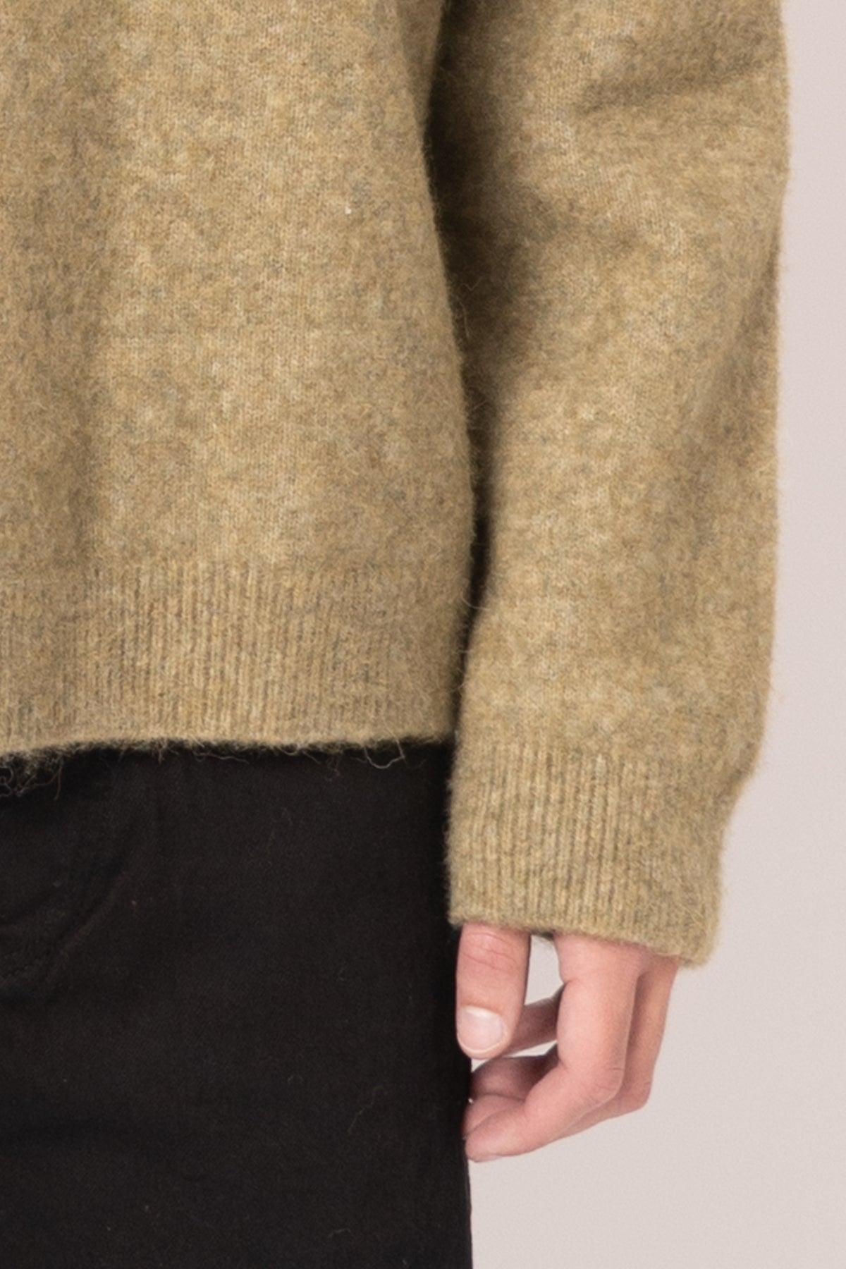 Pull Dylan Kaki Clair