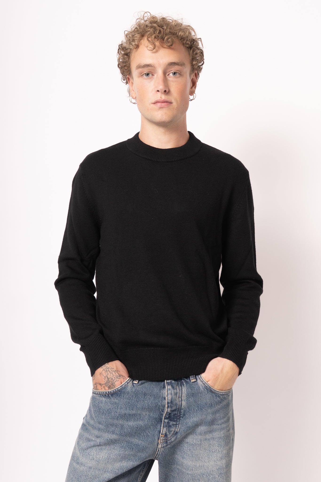 Moon Merino Black