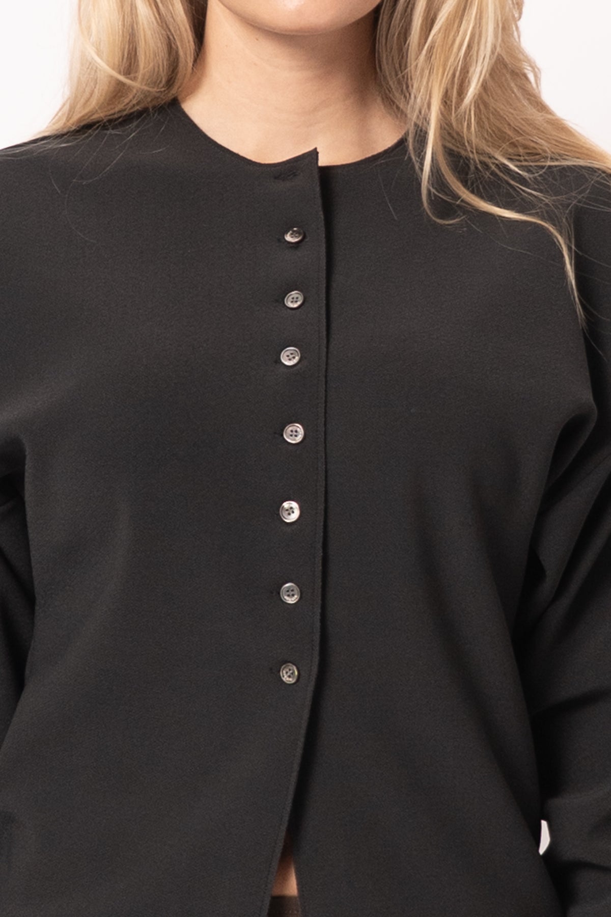 Lay2 Round-Neck Cardigan Anthracite