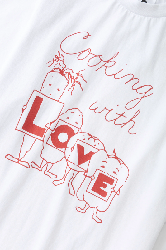 L O V E Long Sleeve Tee White