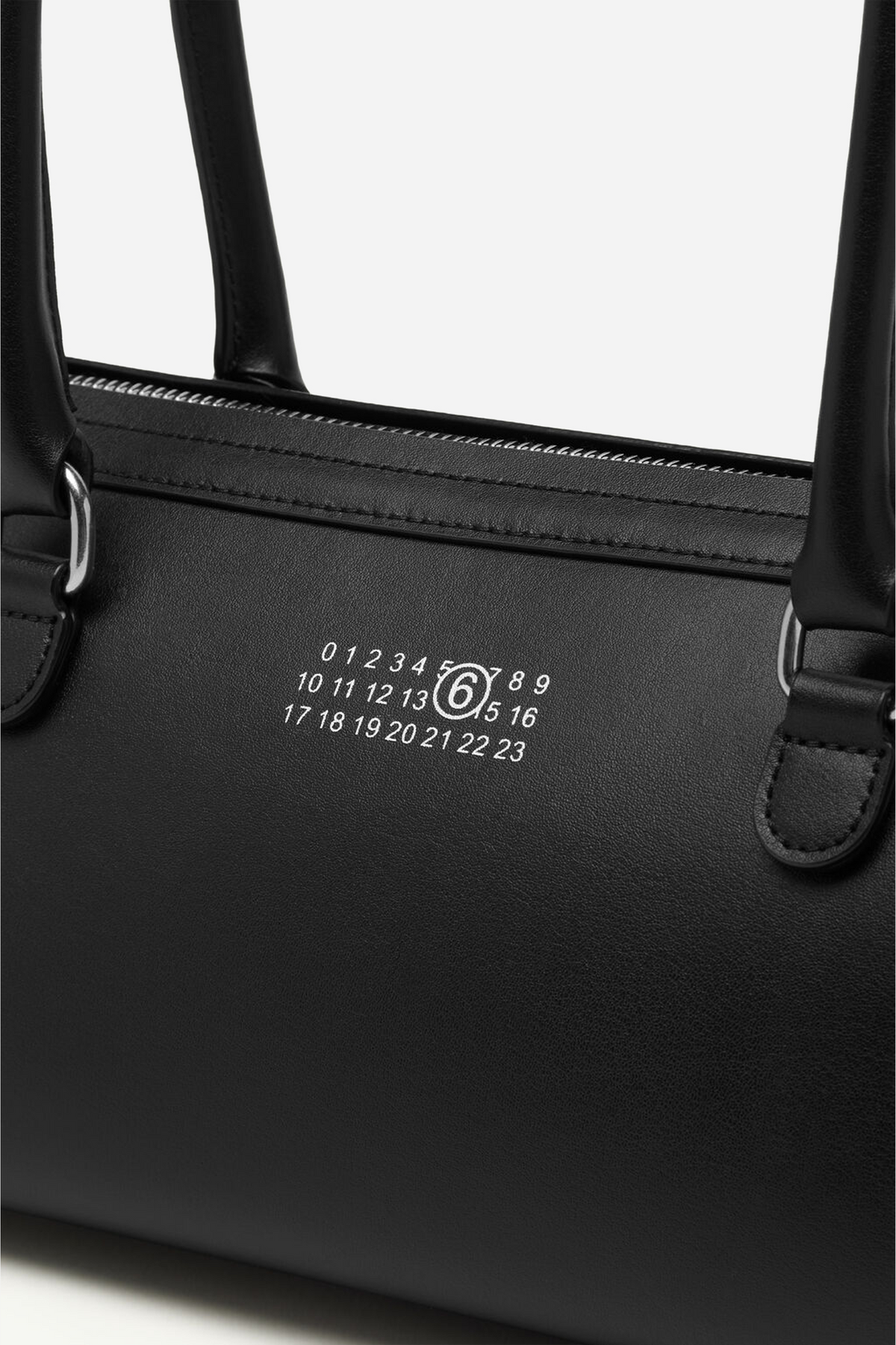 MM6 Shoulder Bag T8013