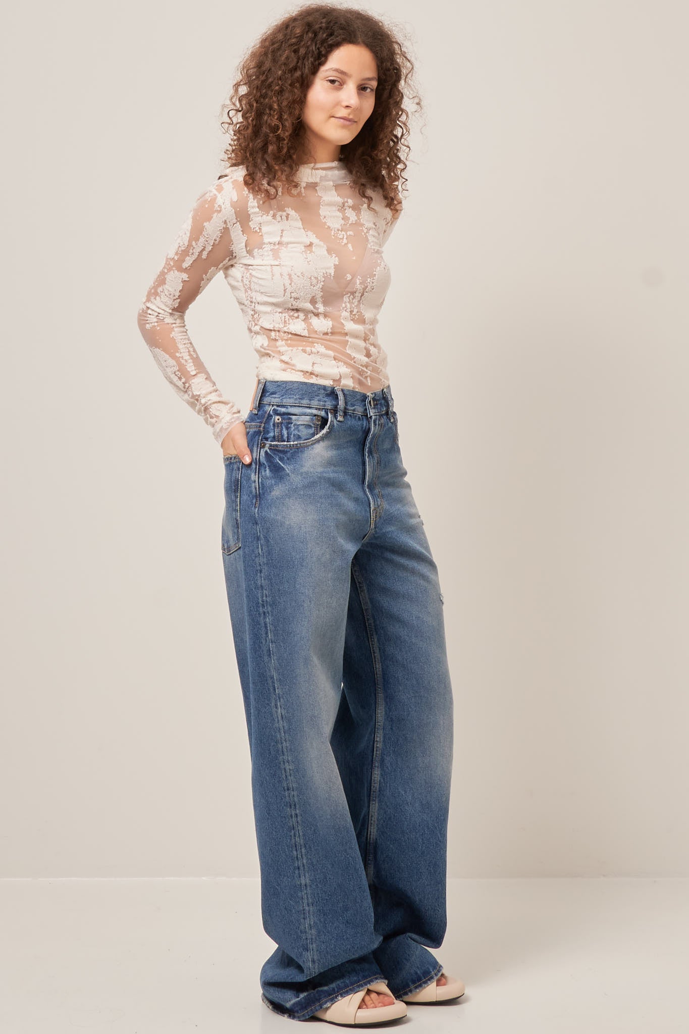 2022 Vintage Mid Blue Jeans