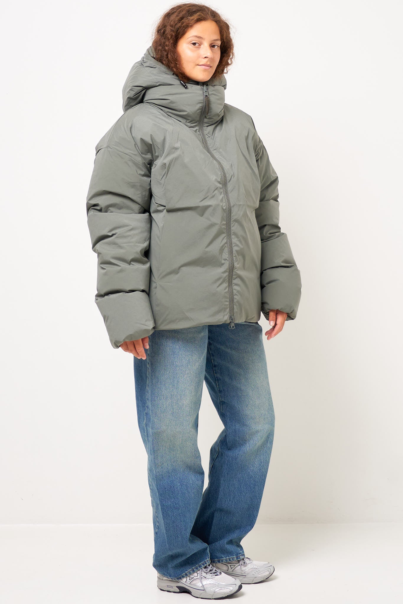 Aegisida Down Jacket Glacial Grey
