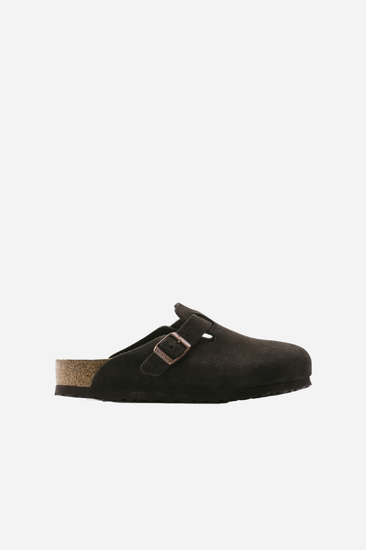 Boston Narrow Fit Suede Mocca