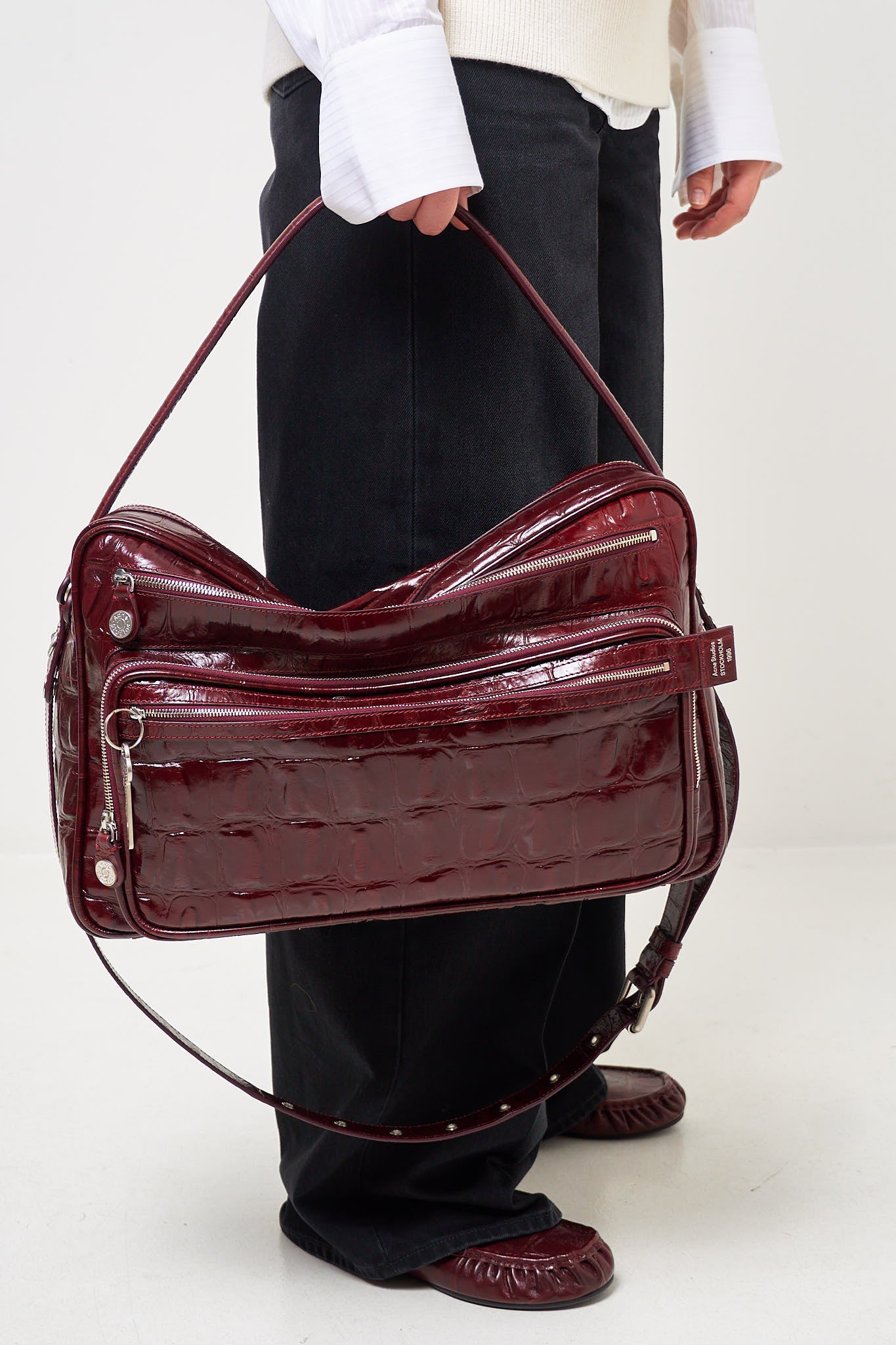 Camero Camera Shoulder Bag Burgundy