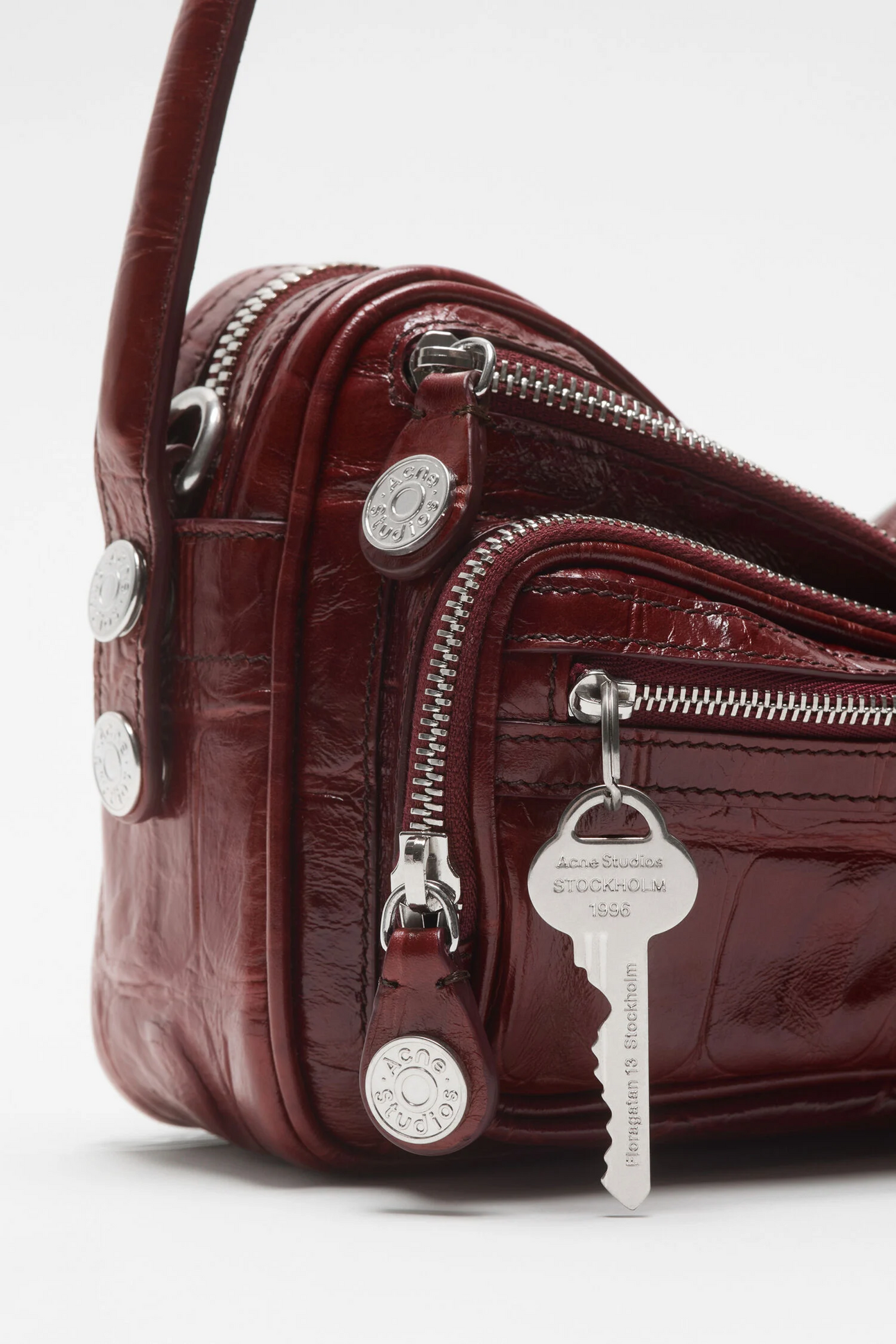 Camero Party Shoulder Bag Croco Burgundy