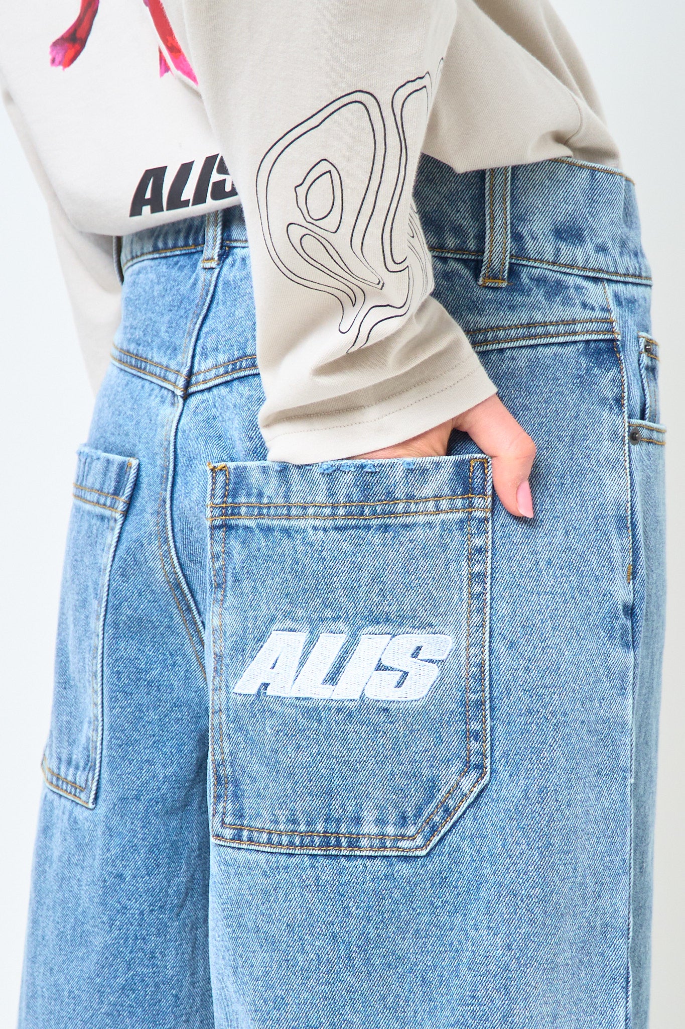 Chaz Wide Fit Denim Shorts