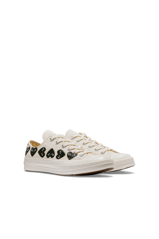 Multi Black Heart Chuck Taylor Low Beige