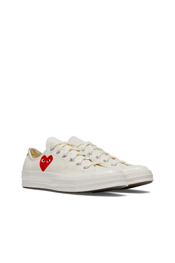 Converse Small Red Heart Low Beige