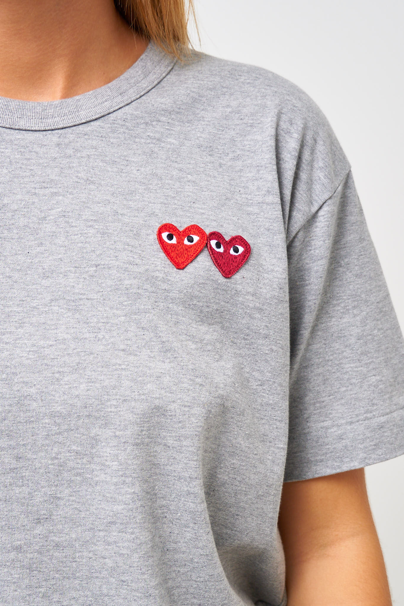 Comme des Garçons Play Double Heart T-shirt Grey – STRØM