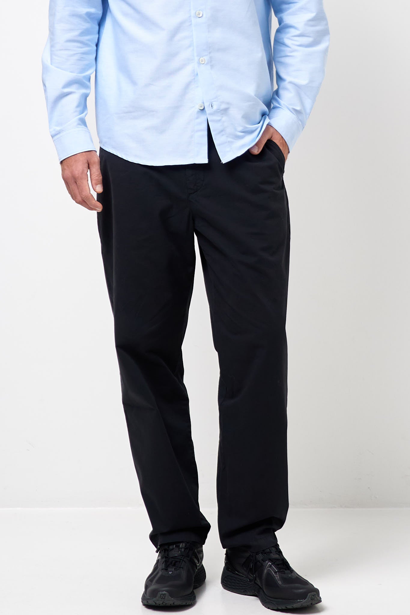 Lawrence Chino False Black