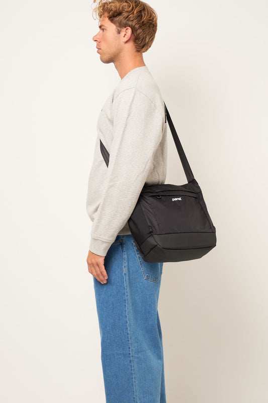 Lokka Bag M Black