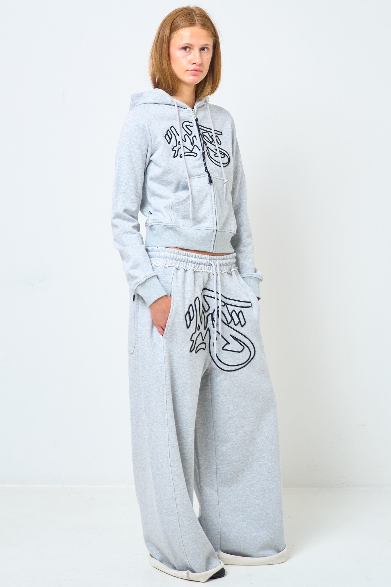 Mikheil Wide Sweat Pants Grey