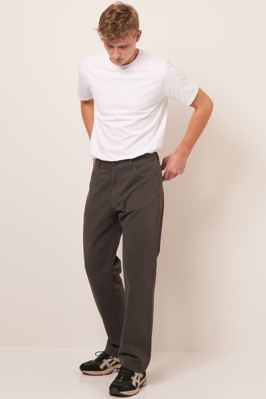 Walker Chinos Carbon