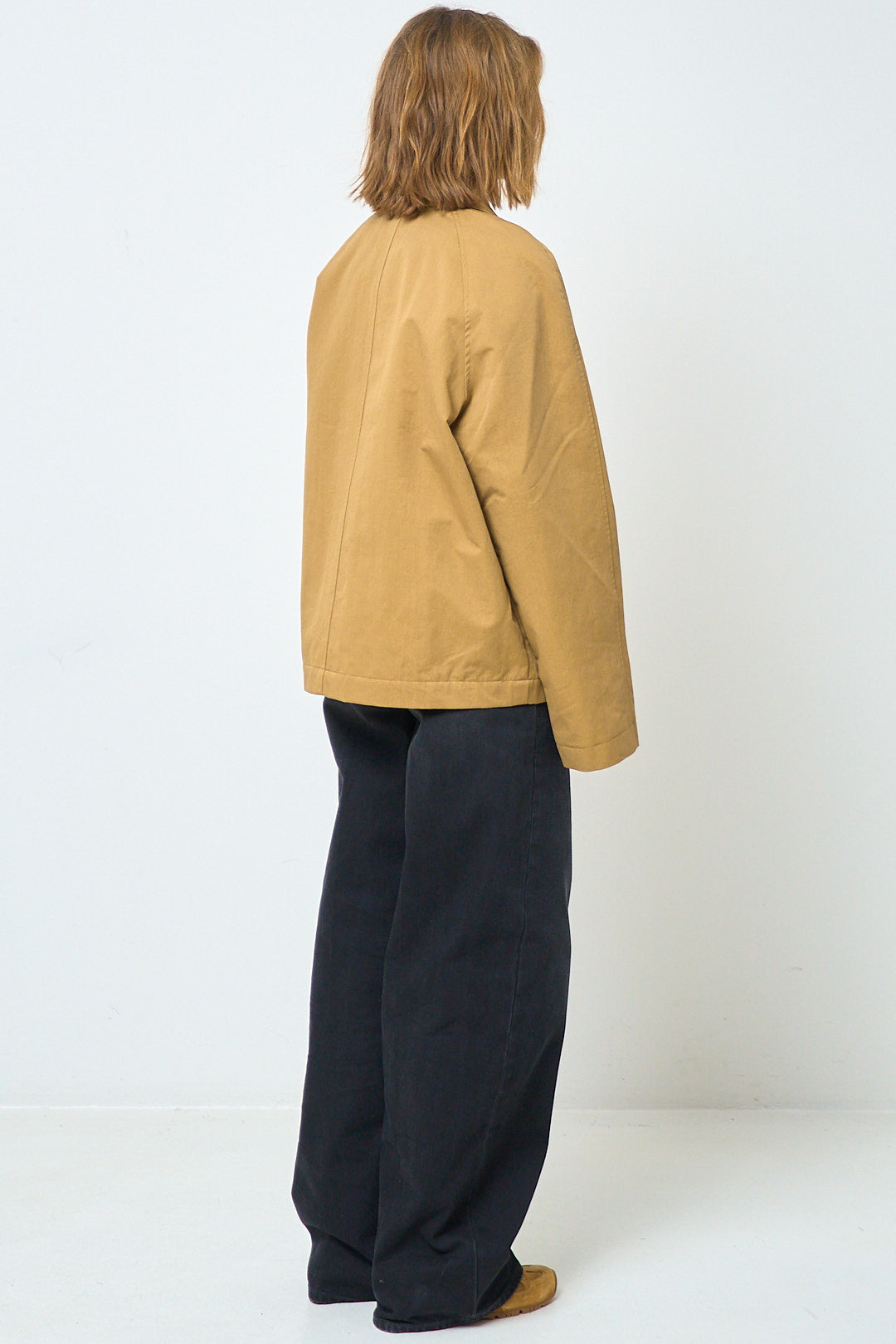 Sunflower - Short Raglan Coat Dark Sand – STRØM