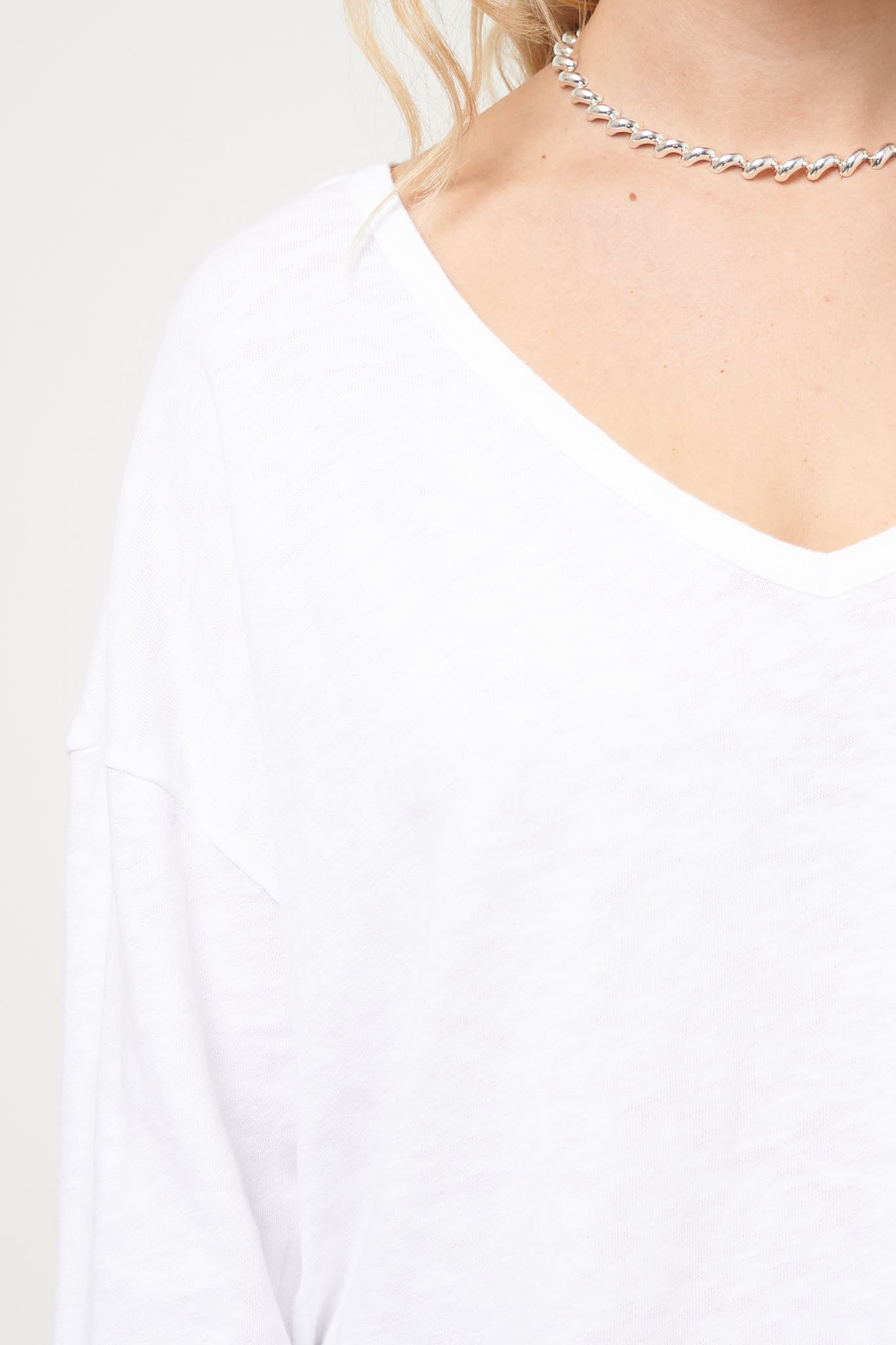 Sonoma L/S V-Neck T-Shirt White