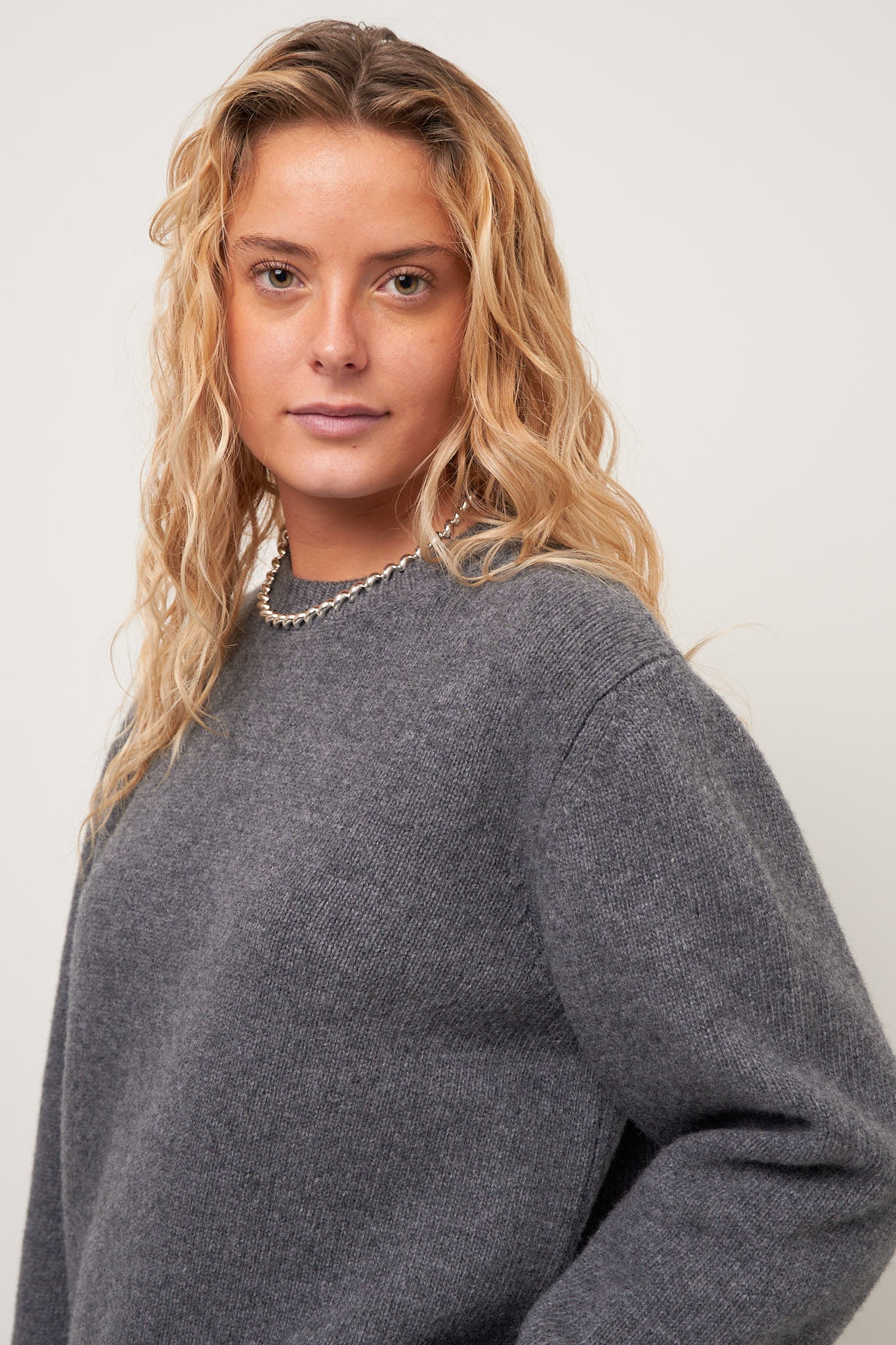 Certain Round Neck Sweater Anthracite Grey