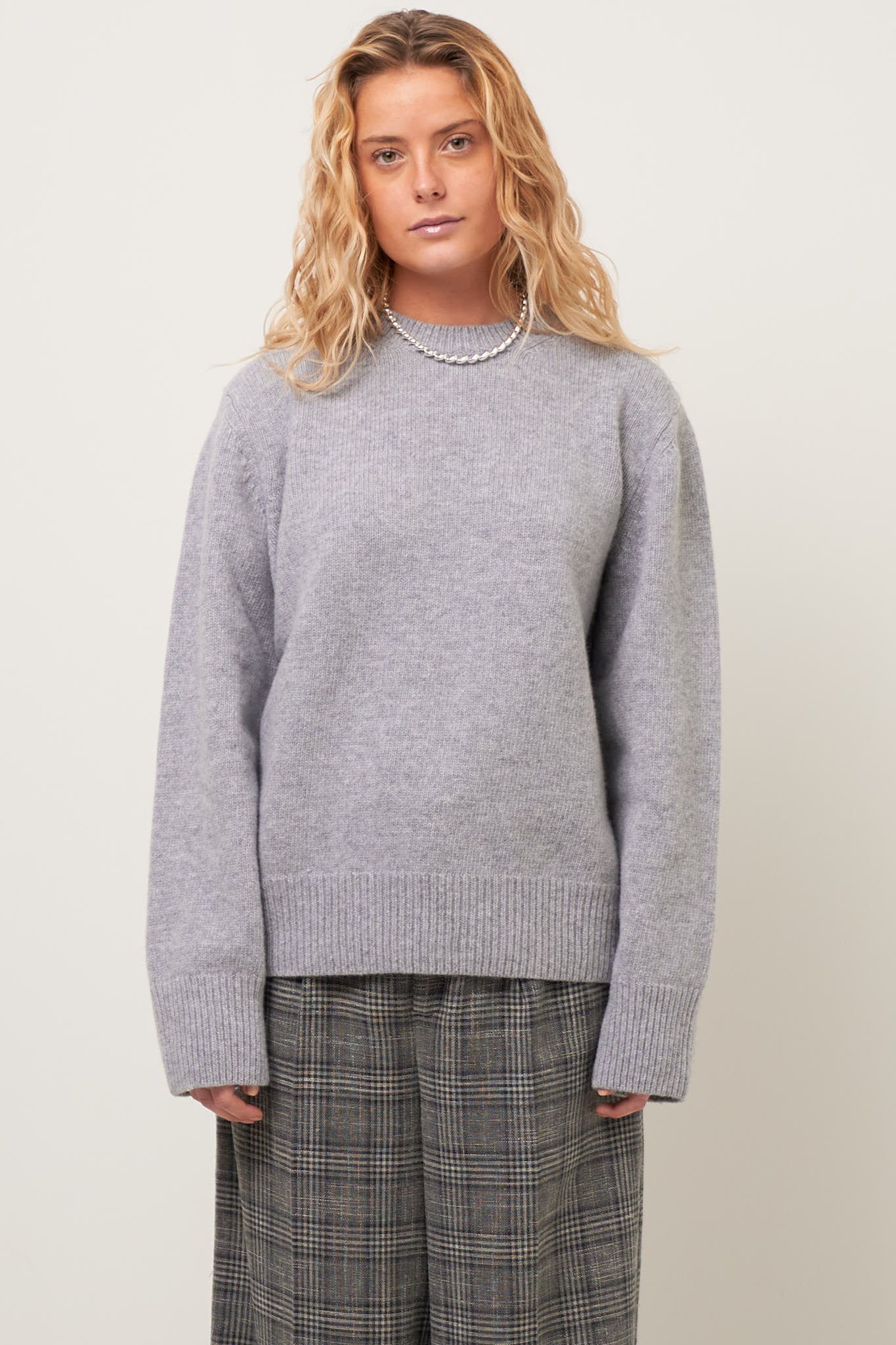 Certain Round Neck Sweater City Grey