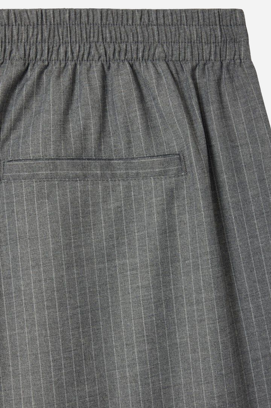 Yroway Shorts Heather Gray Stripes