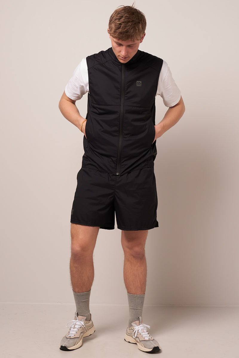Karsnes Vest Black