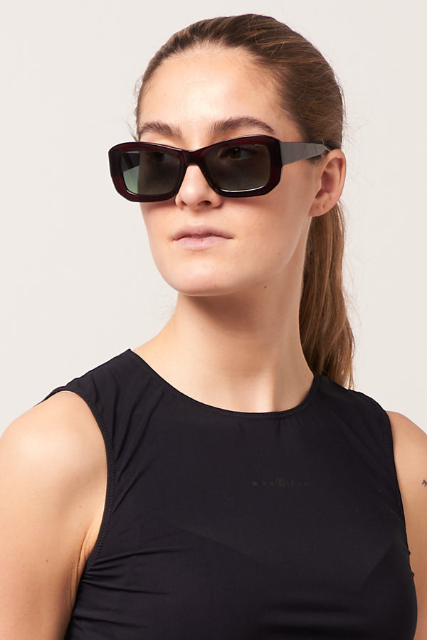 Norma Solid Burgundy/Green Gradient Lens
